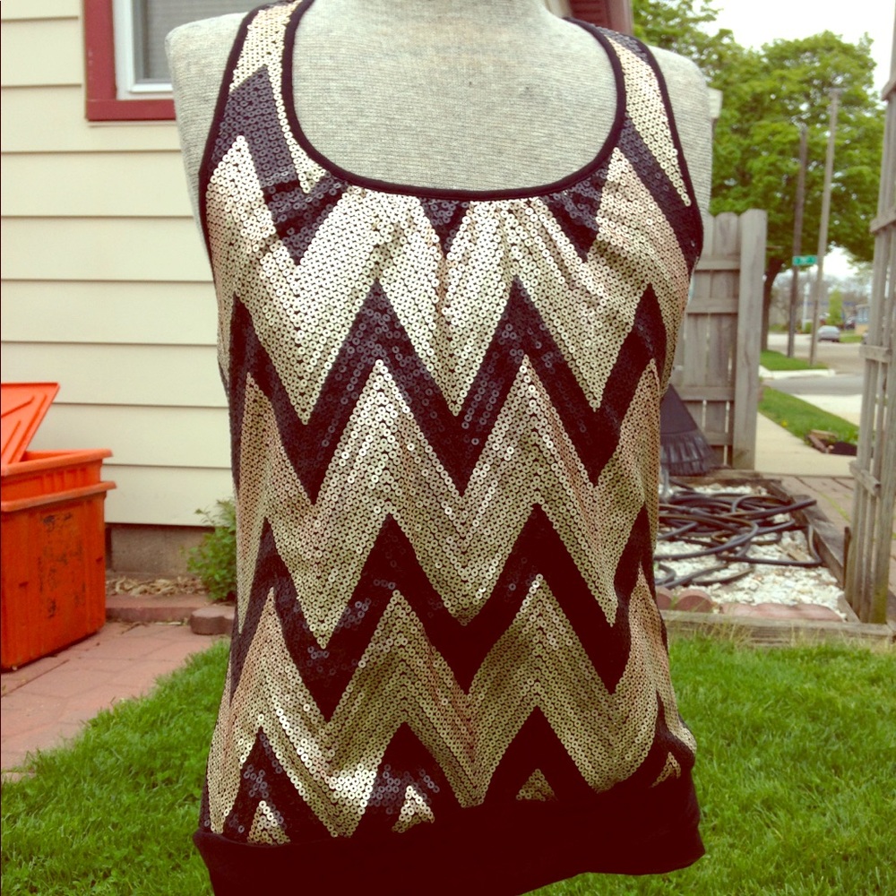 🌺 Heart & Soul Dressy Black/Gold Tank Top 🌺